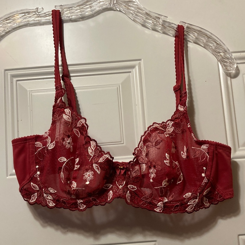 Wacoal Floral Embroidered Balconette Bra 36B‎